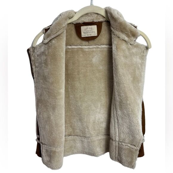 ZARA Asymmetrical Zip up Faux Sherling Vest, SIZE 9/10 - Picture 7 of 10